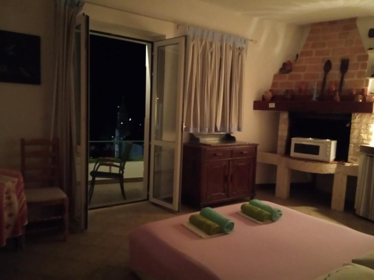 Apartments Bocin Rosso Χβαρ Εξωτερικό φωτογραφία