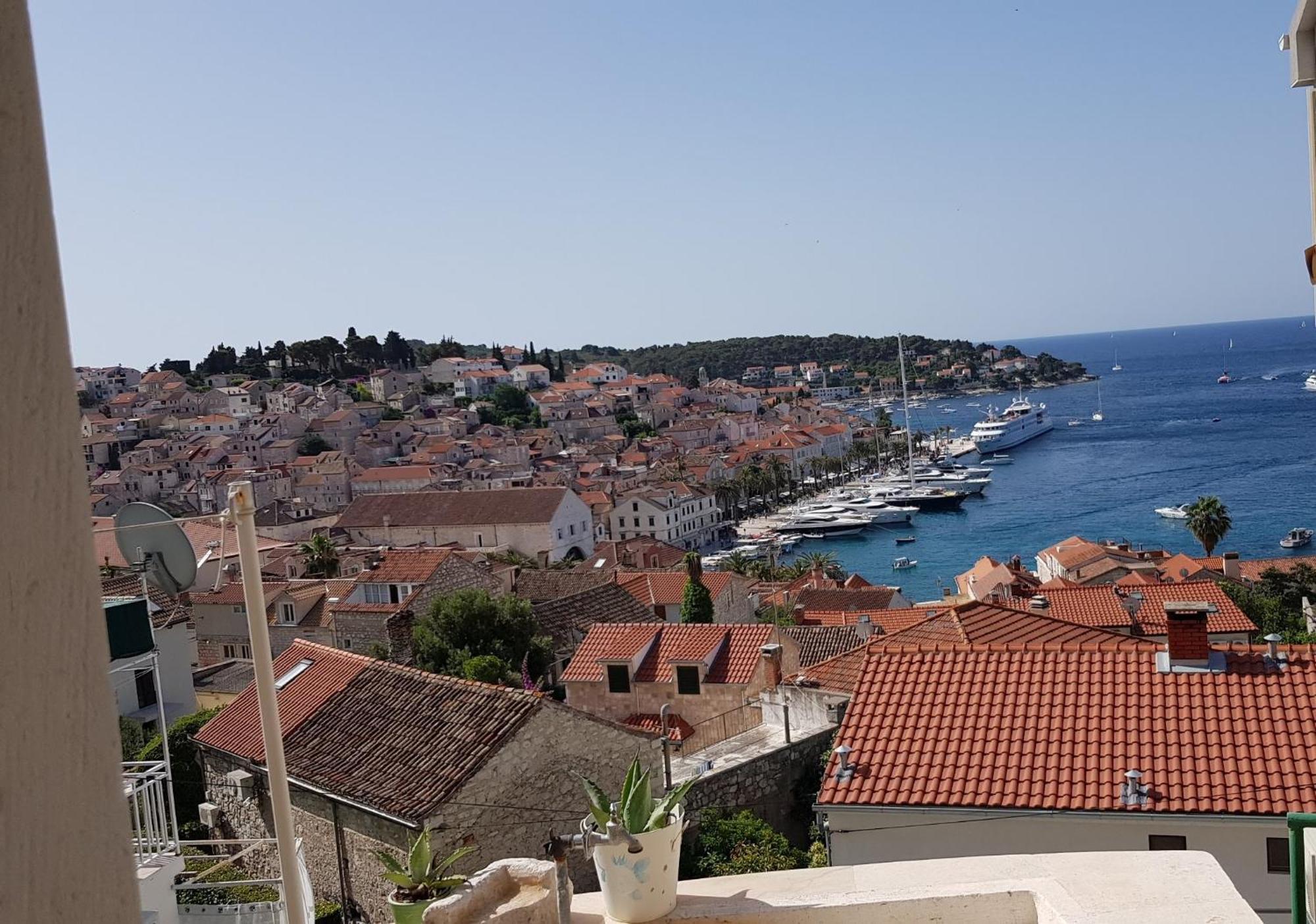 Apartments Bocin Rosso Χβαρ Εξωτερικό φωτογραφία