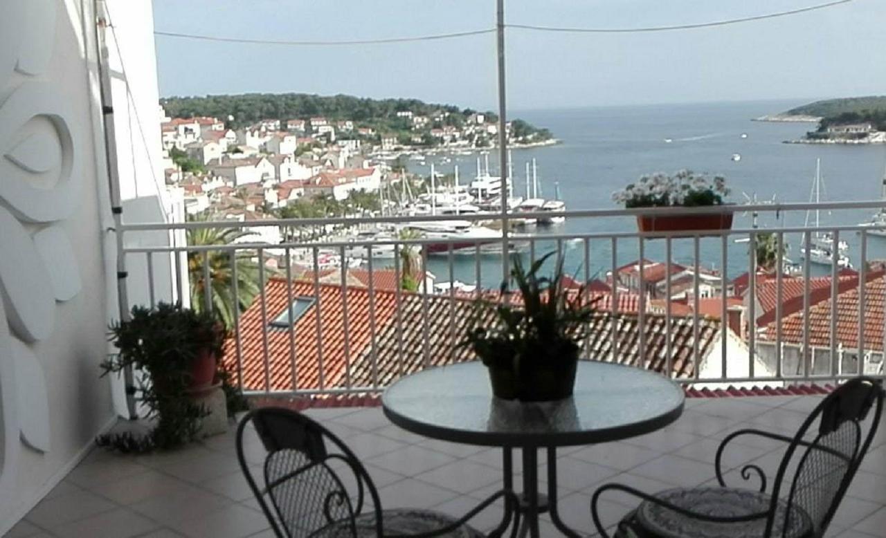 Apartments Bocin Rosso Χβαρ Εξωτερικό φωτογραφία
